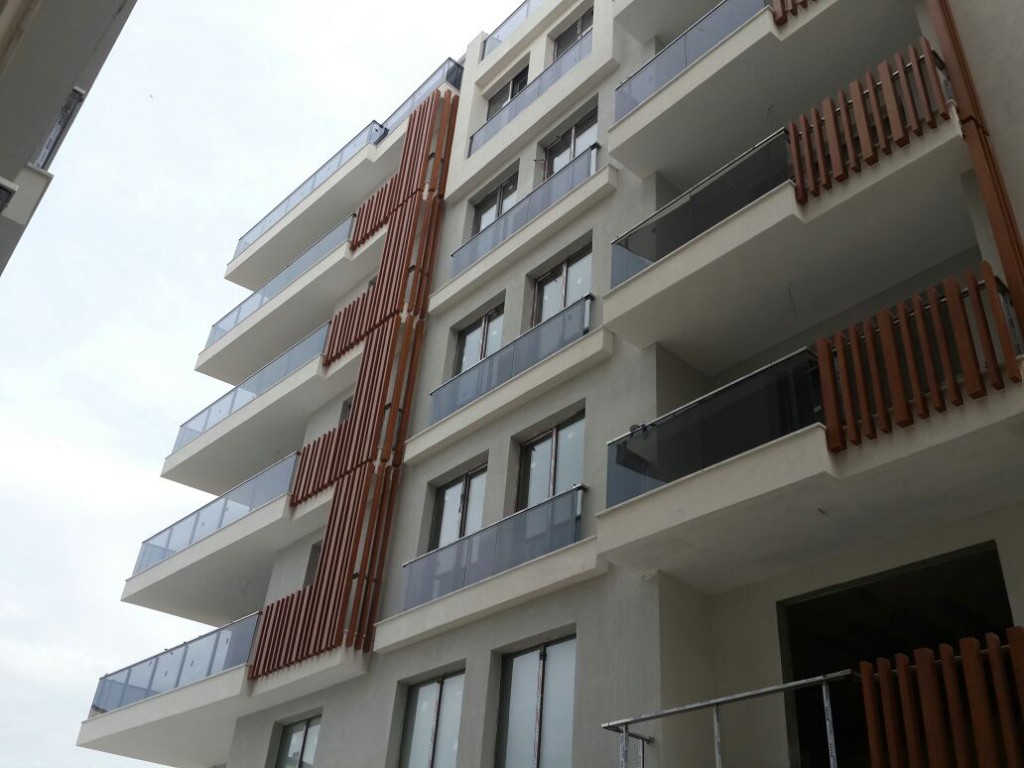 Globus 30